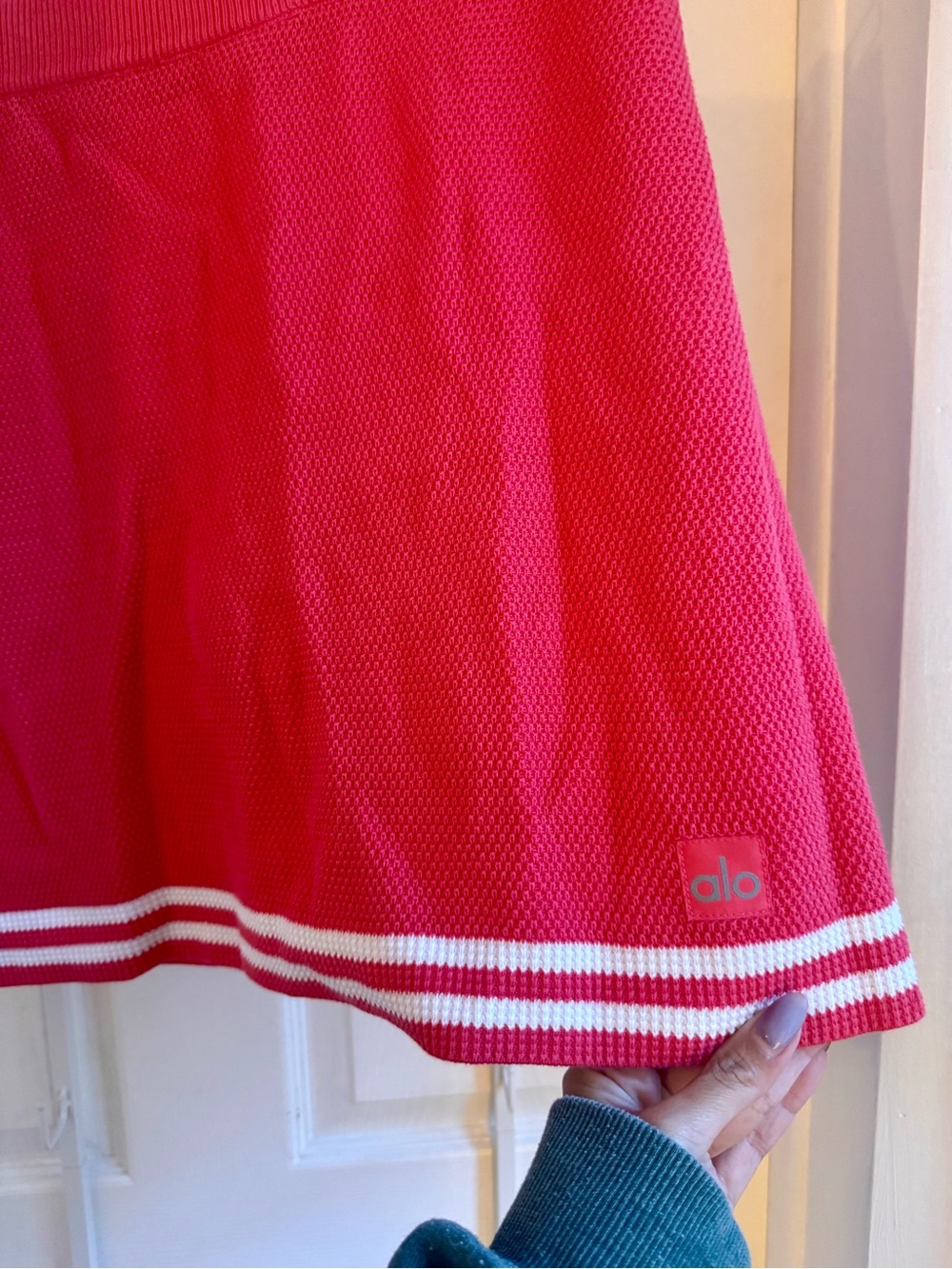 ALO Yoga Pink/Red Tennis Skirt with White Stripe Hem